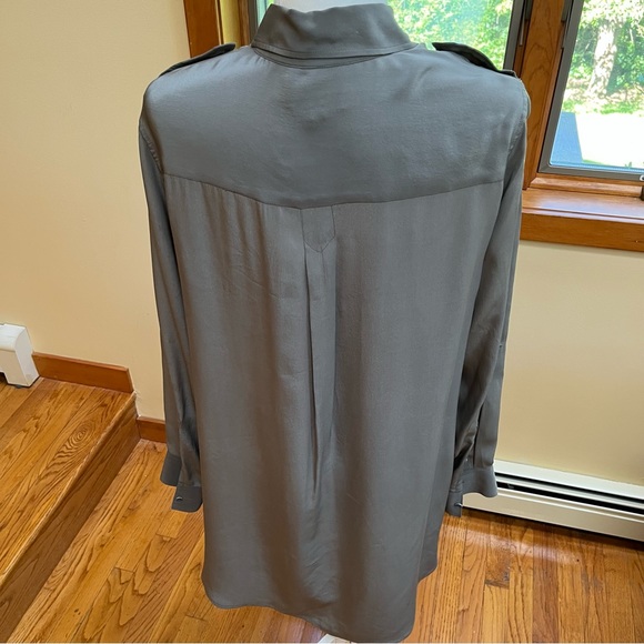 Equipment Silk Button Down - Picture 5 of 10